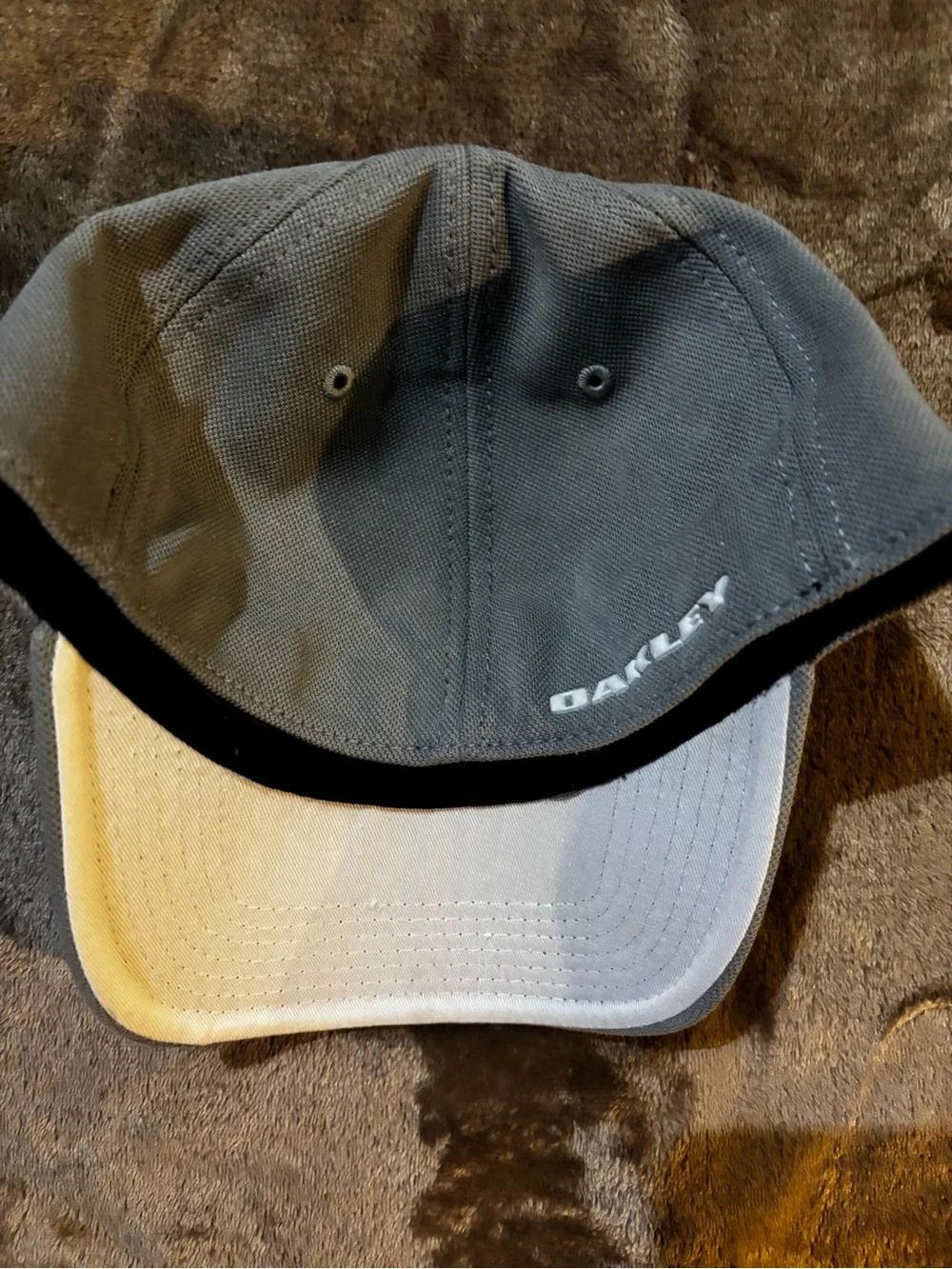Oakley Men's Baseball Cap - Light Gray with White Logo